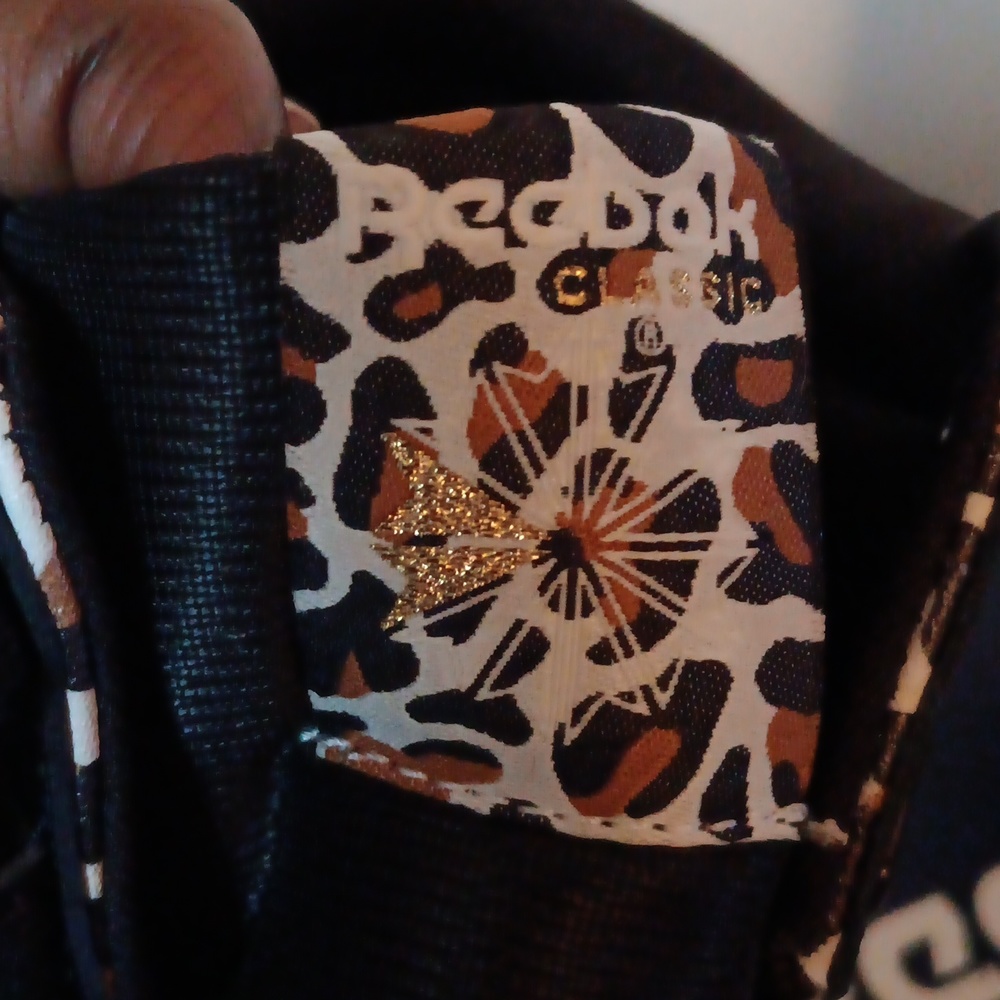 SOLD Women's black and animal print Reebok high top sneakers. Size 7. In box. - Picture 5 of 5